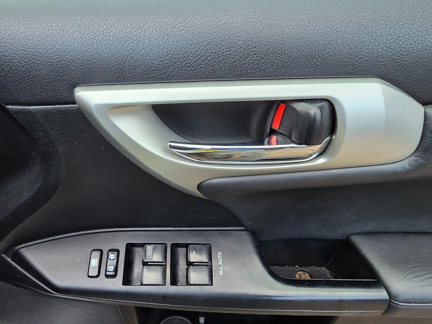 Used Lexus CT 2011 for sale - 76446703: Photo 12