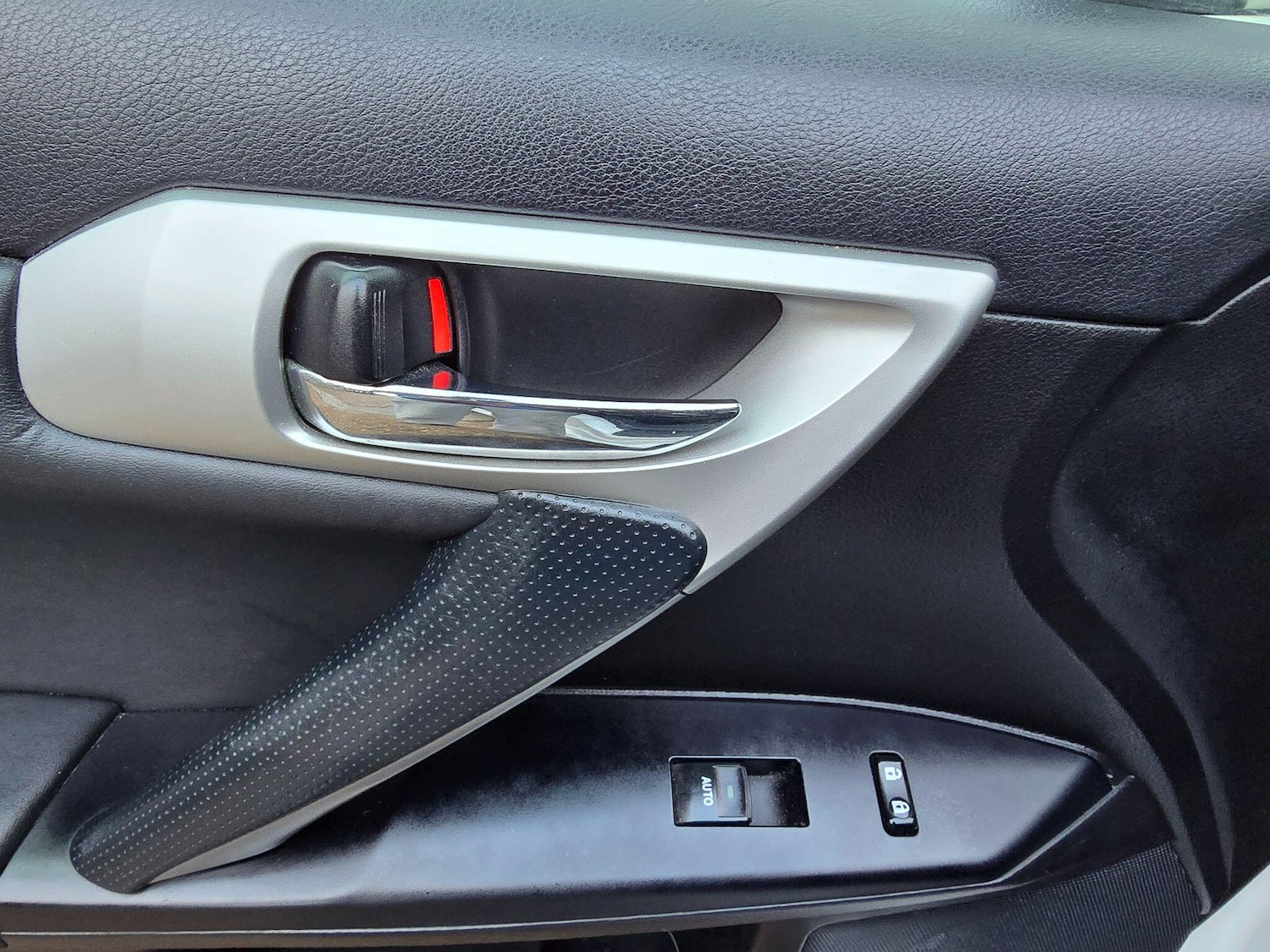 Used Lexus CT 2011 for sale - 76446703: Photo 16