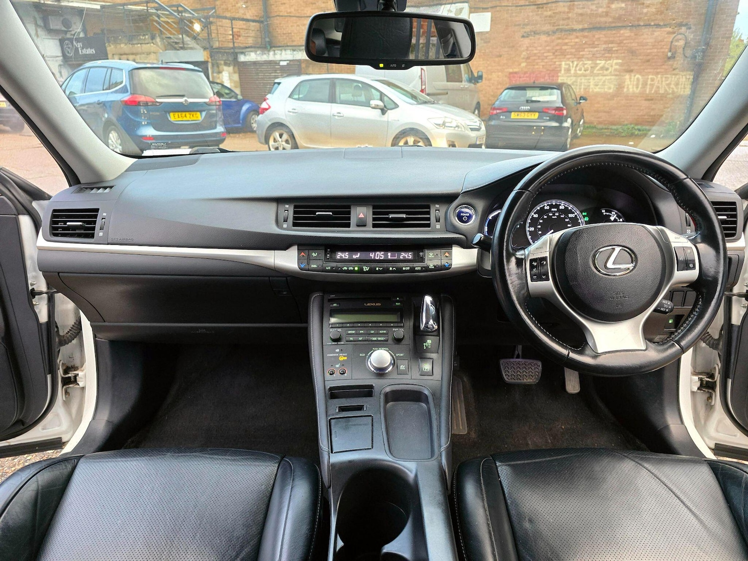 Used Lexus CT 2011 for sale - 76446703: Photo 24