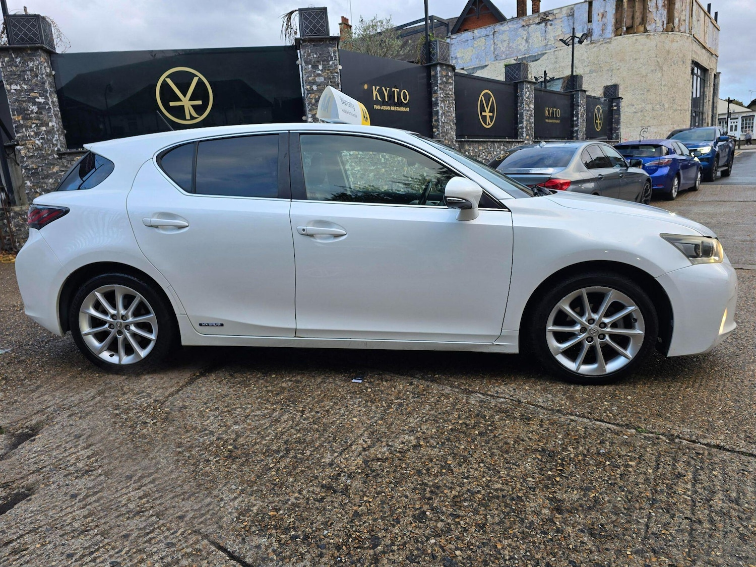 Used Lexus CT 2011 for sale - 76446703: Photo 4