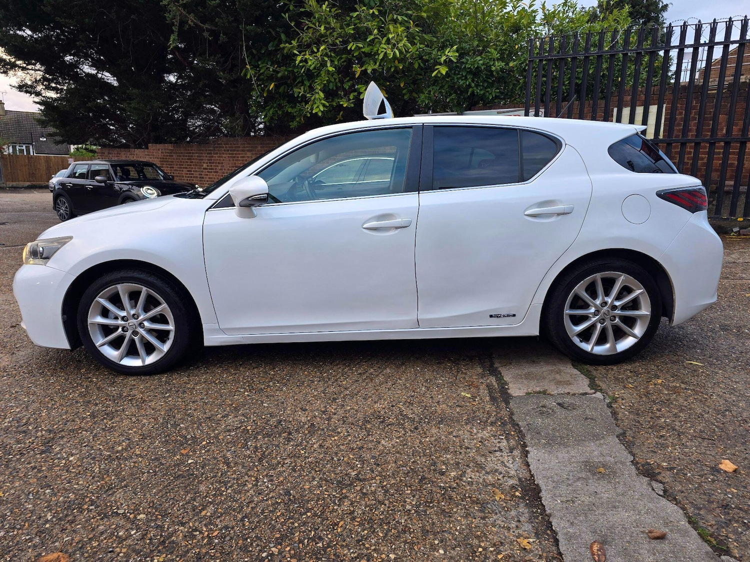 Used Lexus CT 2011 for sale - 76446703: Photo 5