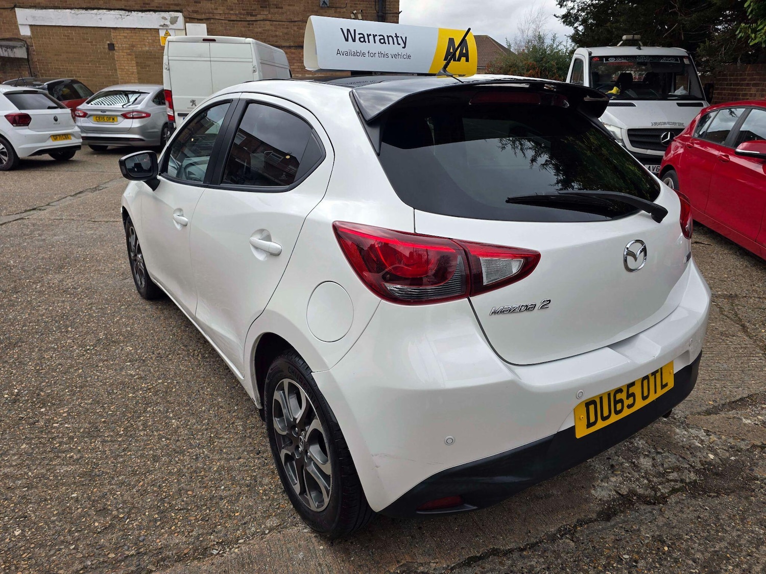 Used Mazda Mazda2 2015 for sale - 77682866: Photo 12