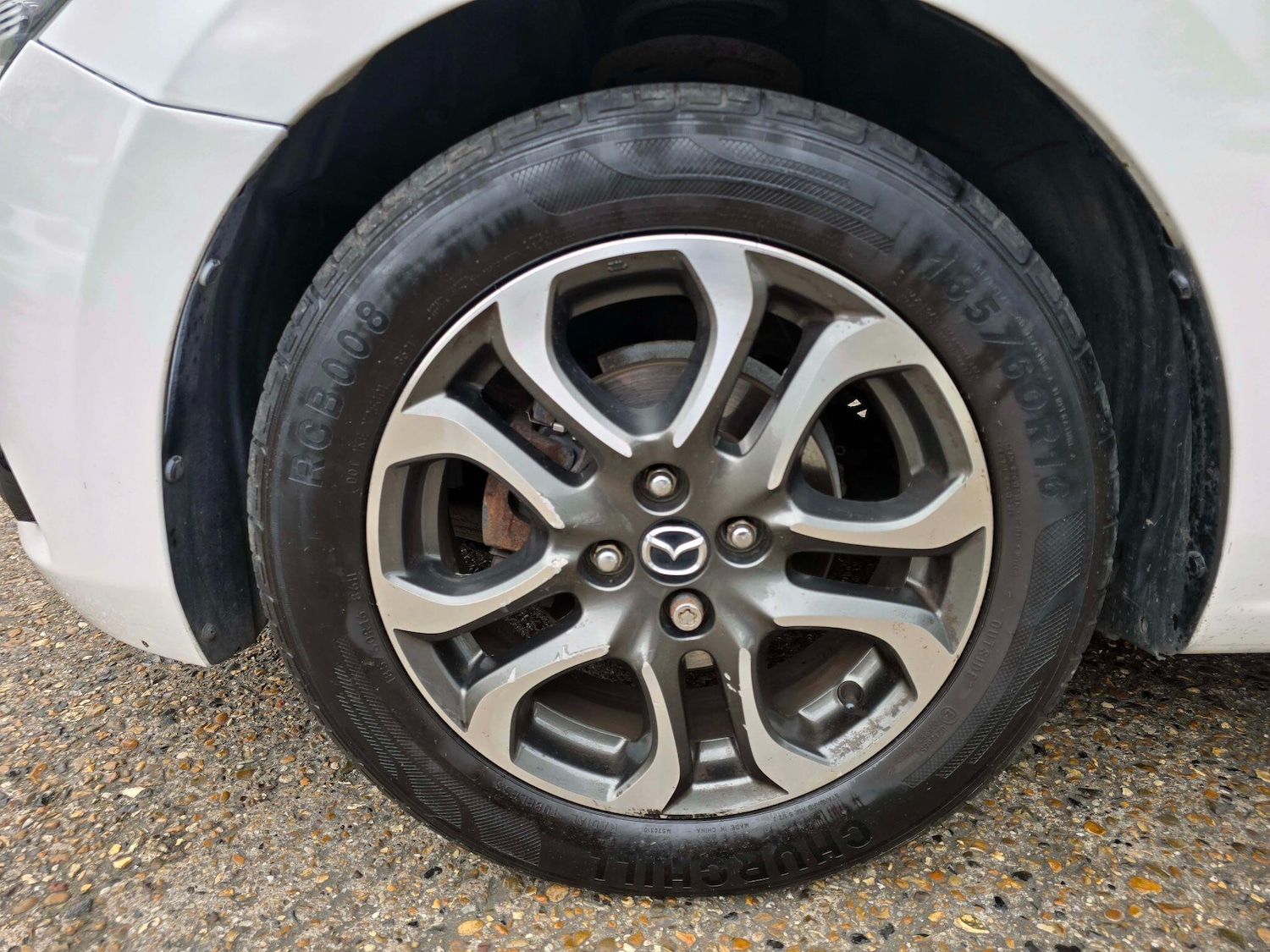 Used Mazda Mazda2 2015 for sale - 77682866: Photo 42