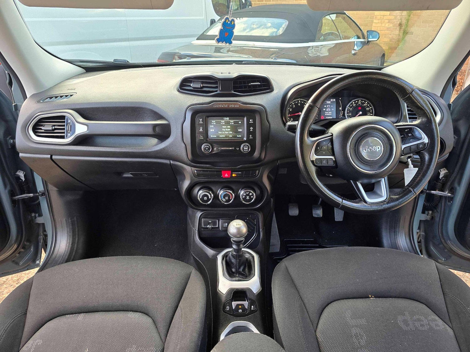 Used Jeep Renegade 2015 for sale - 76743328: Photo 13