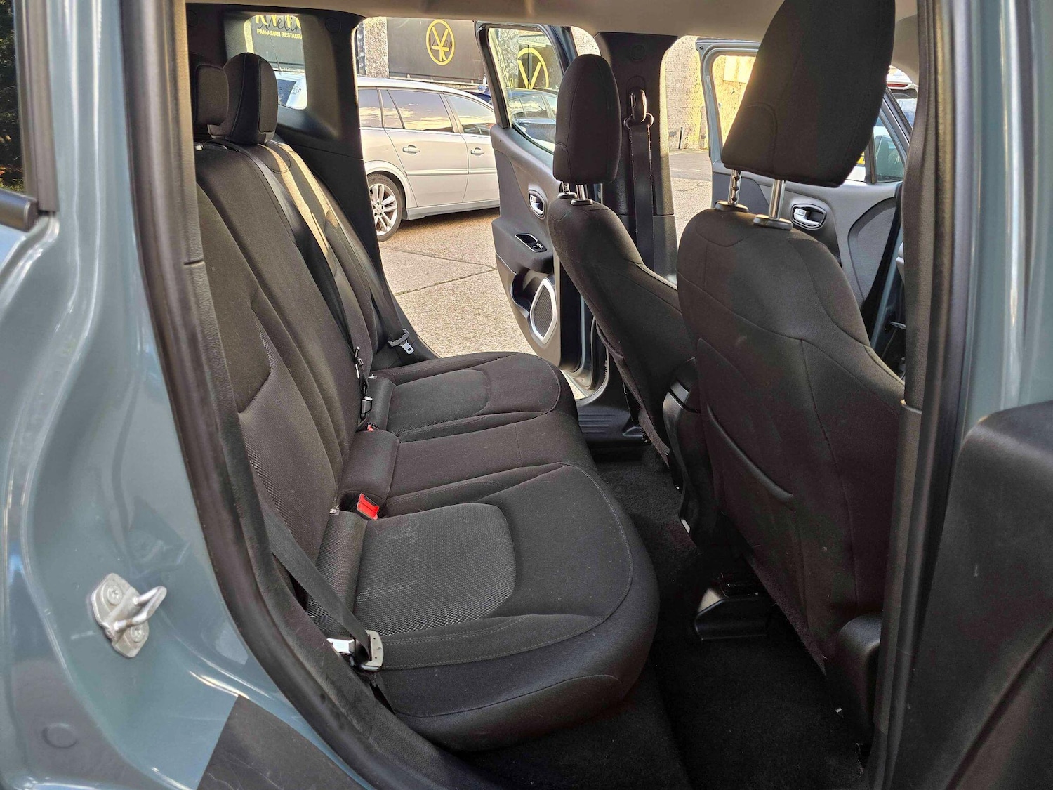 Used Jeep Renegade 2015 for sale - 76743328: Photo 22