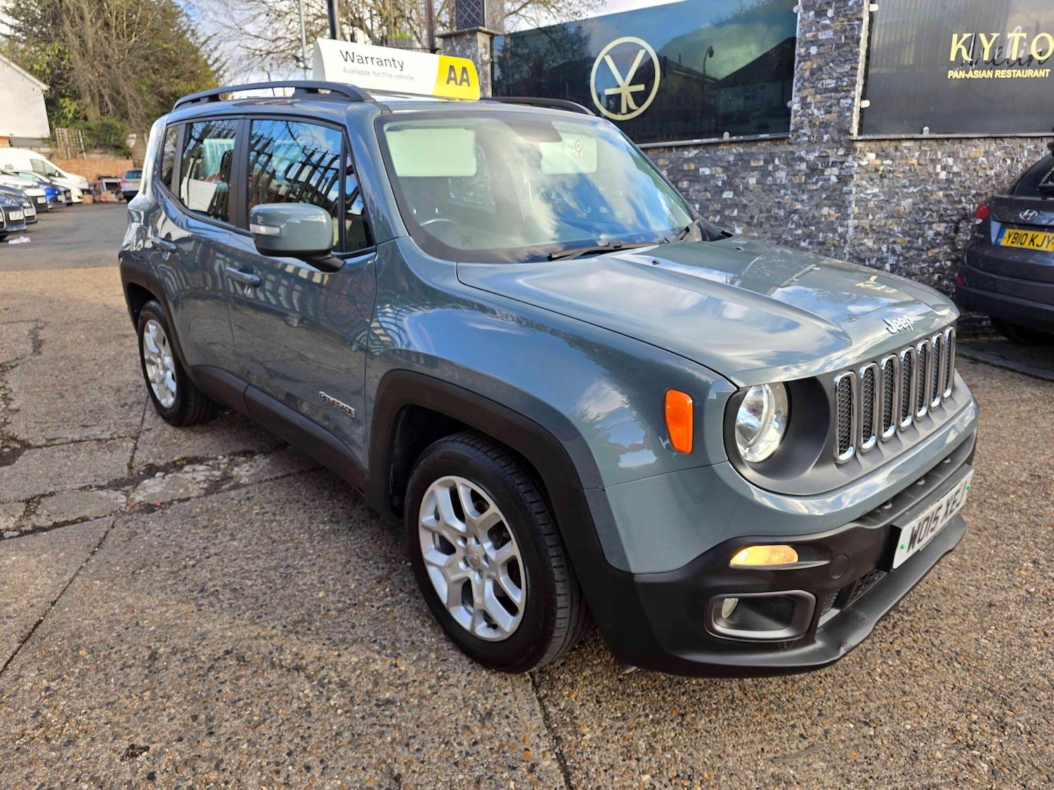 Used Jeep Renegade 2015 for sale - 76743328: Photo 3
