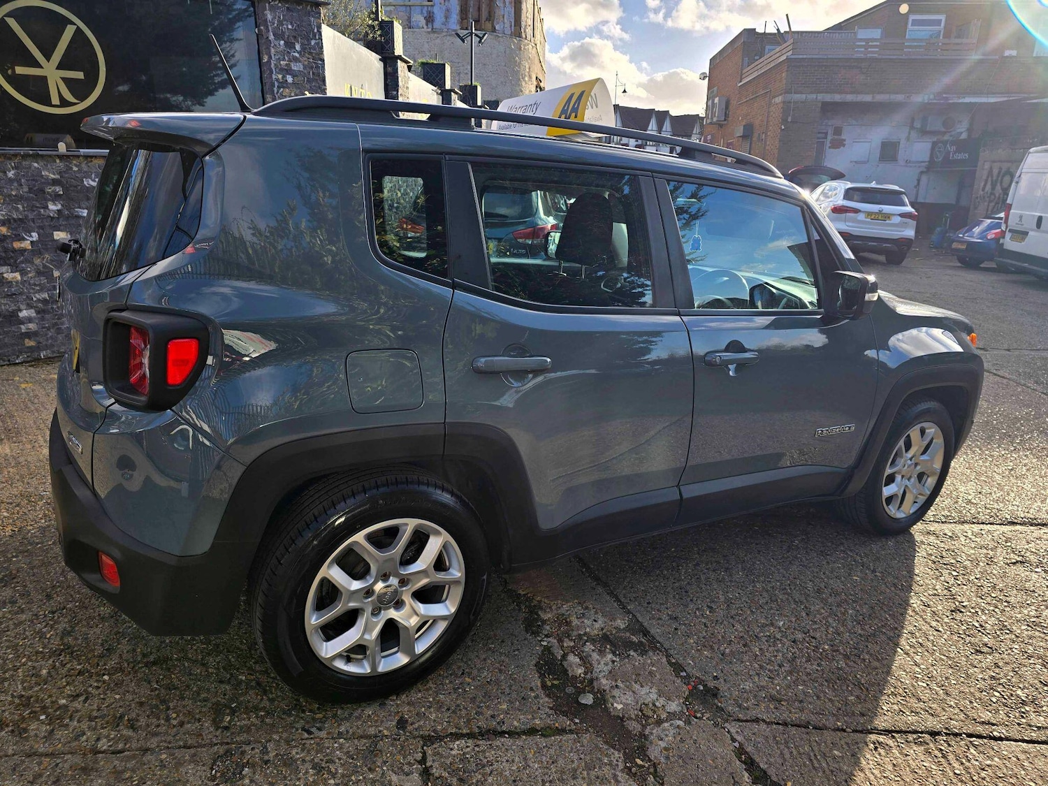 Used Jeep Renegade 2015 for sale - 76743328: Photo 7