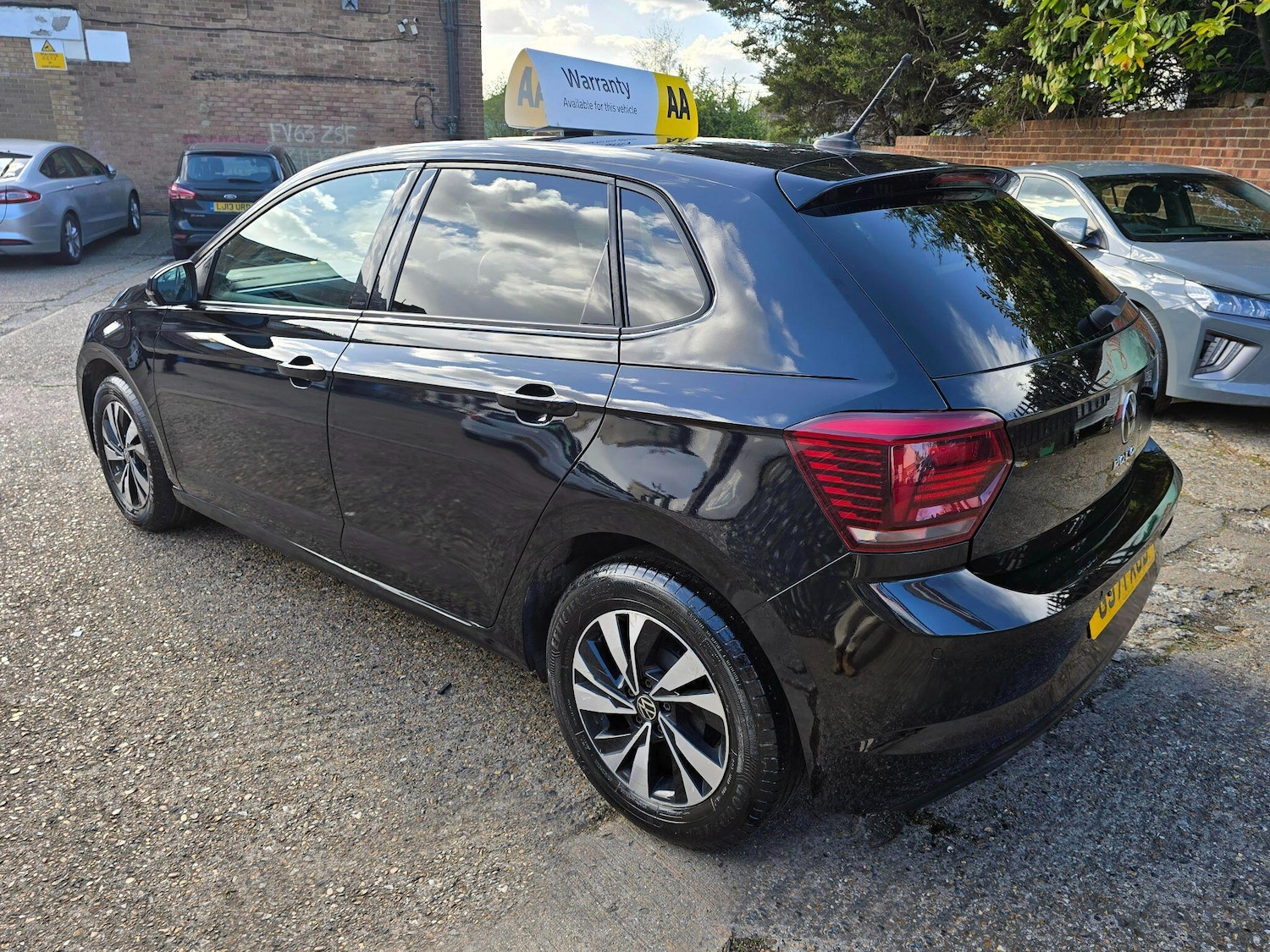 Used Volkswagen Polo for sale - 78057940: Photo 6