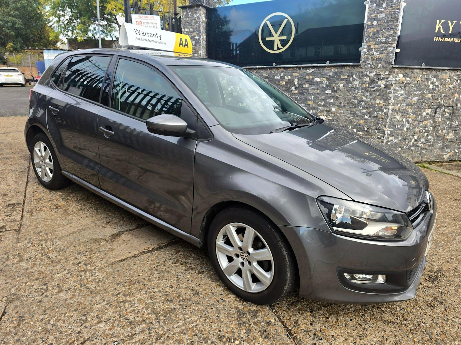 Used Volkswagen Polo for sale - 76378117: Photo 1