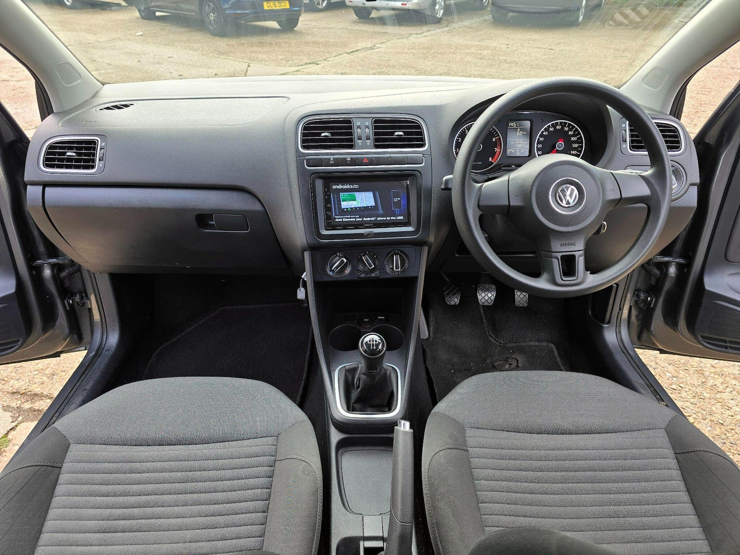 Used Volkswagen Polo for sale - 76378117: Photo 14