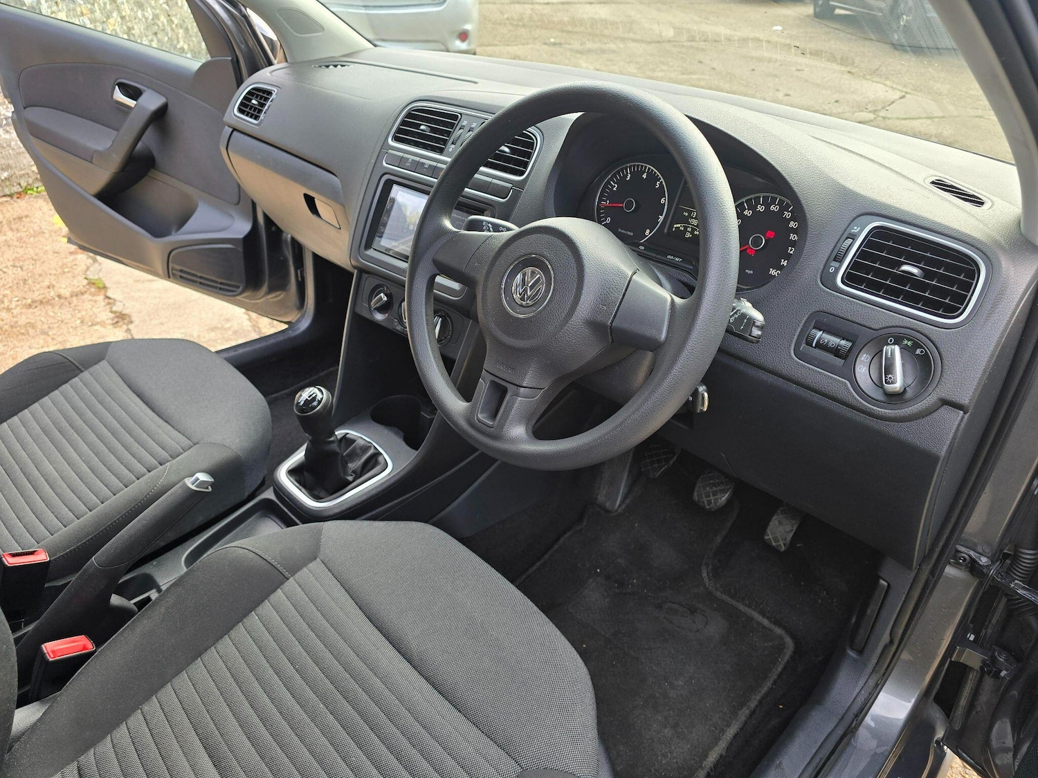 Used Volkswagen Polo for sale - 76378117: Photo 19