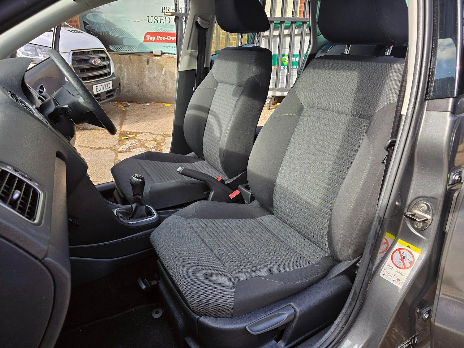 Used Volkswagen Polo for sale - 76378117: Photo 24
