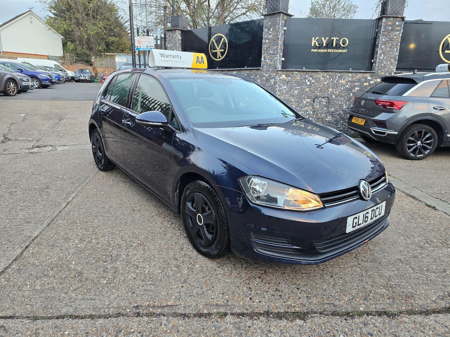 Used Volkswagen Golf 2016 for sale - 76619832: Photo 1