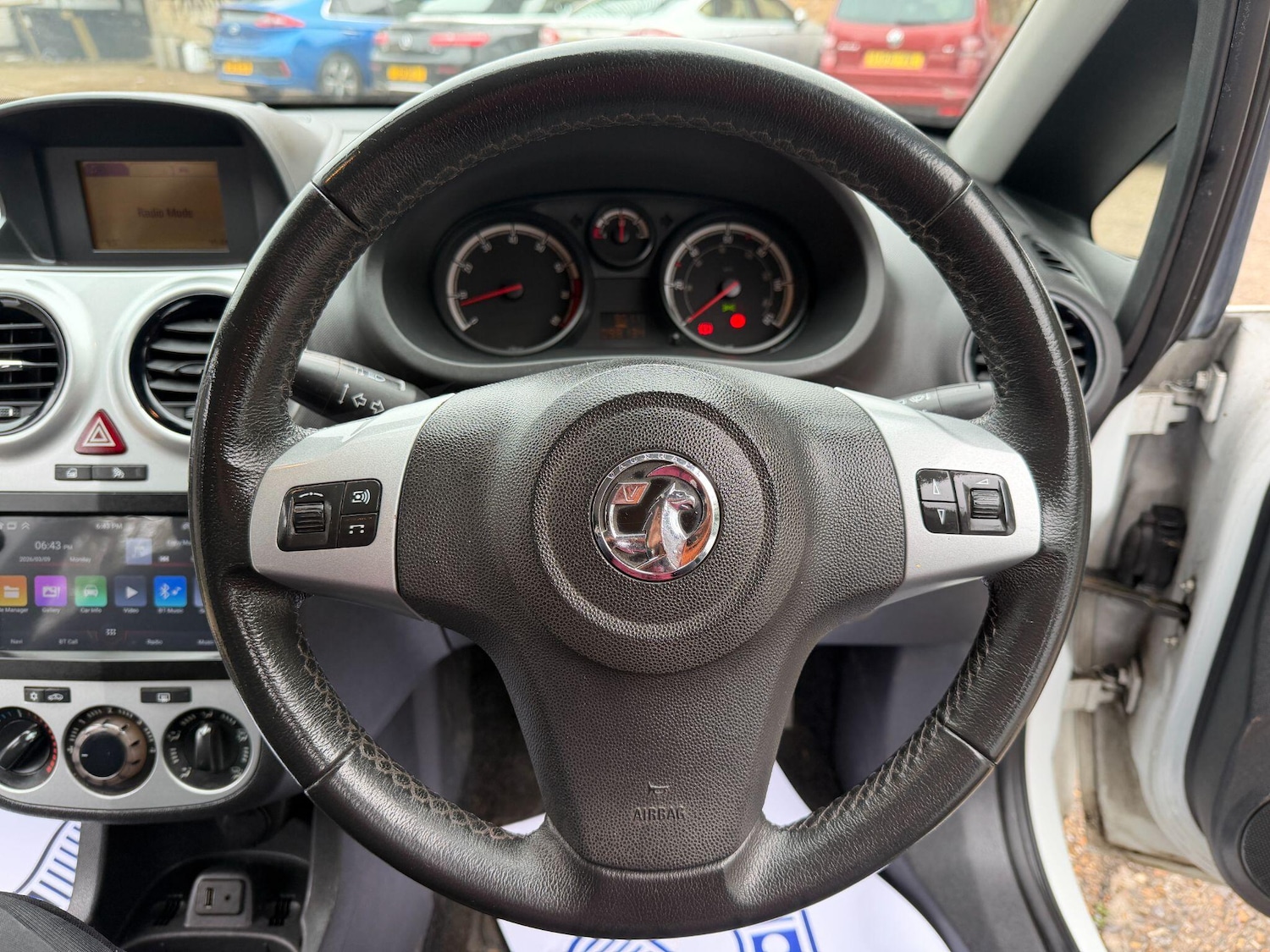 Used Vauxhall Corsa 2013 for sale - 77825298: Photo 10