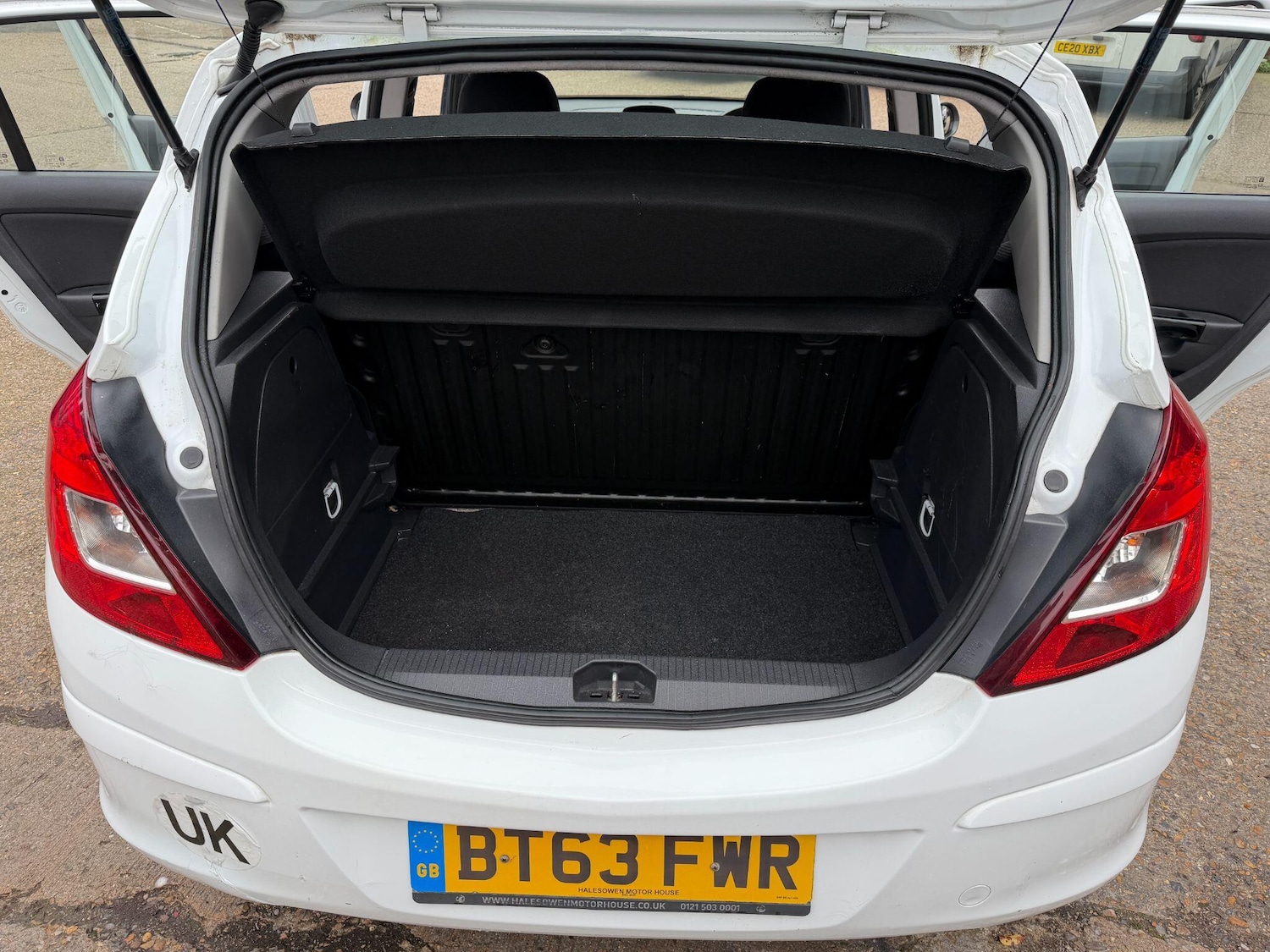 Used Vauxhall Corsa 2013 for sale - 77825298: Photo 26