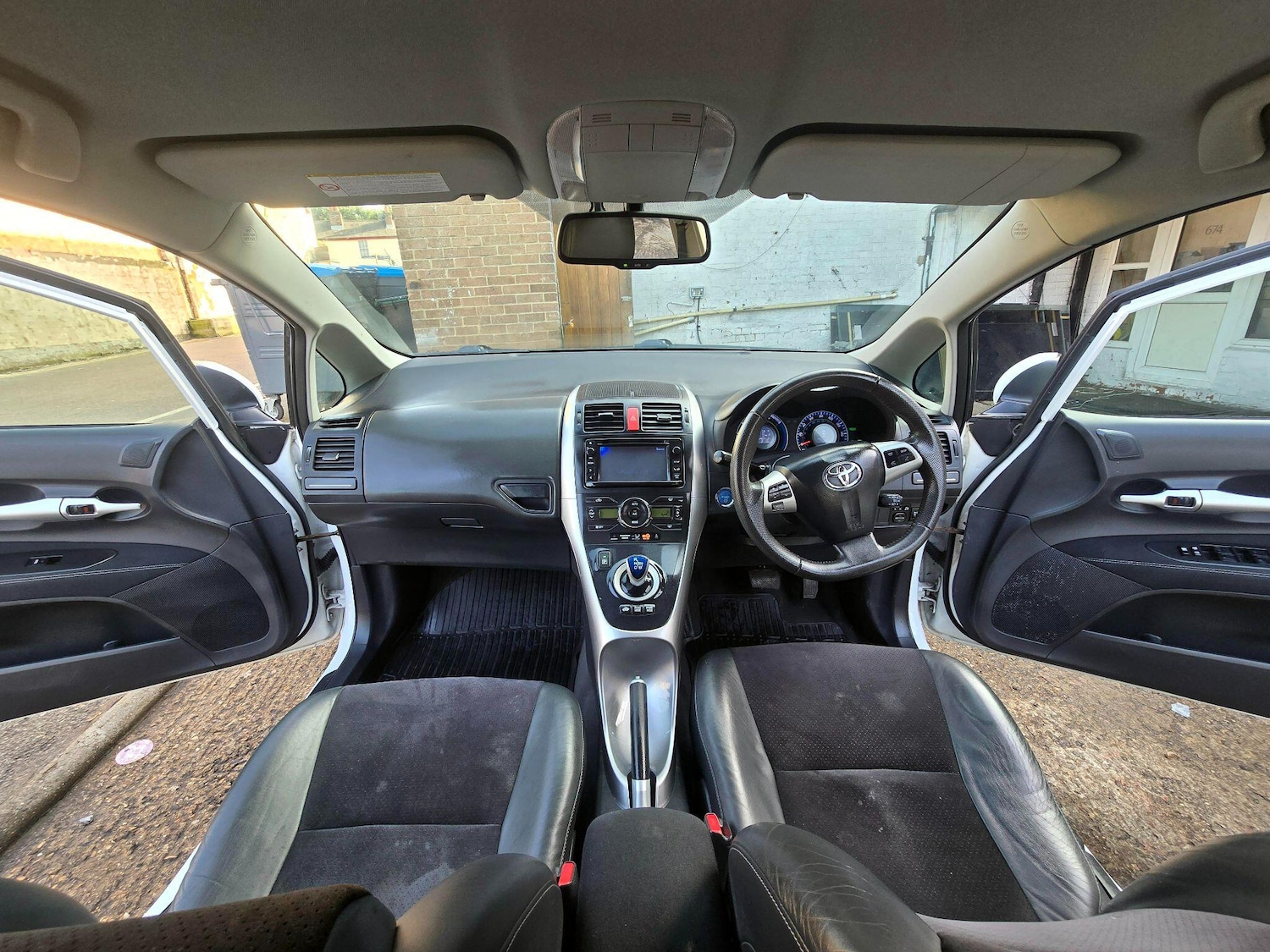 Used Toyota Auris 2012 for sale - 77808413: Photo 16