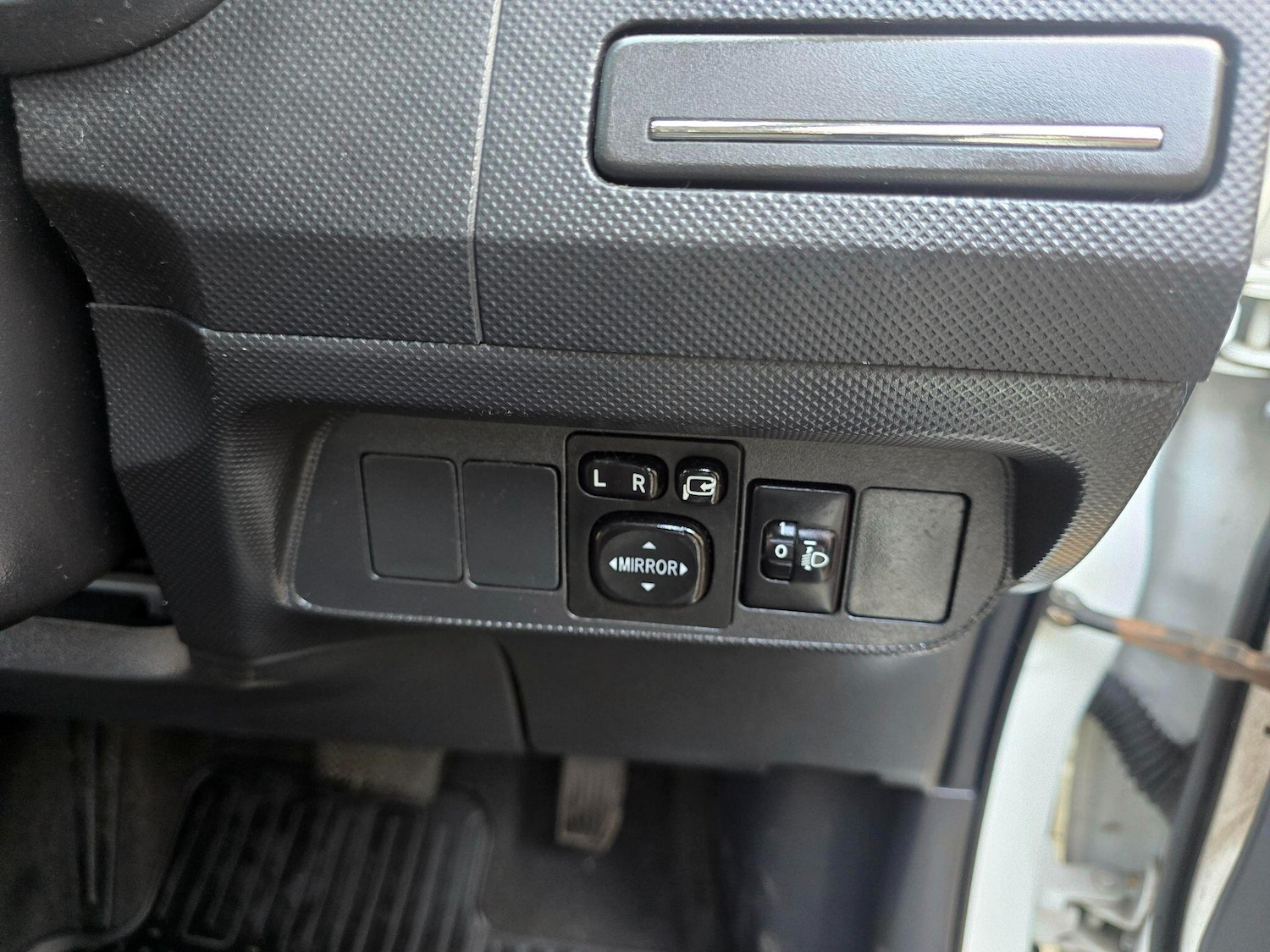 Used Toyota Auris 2012 for sale - 77808413: Photo 19