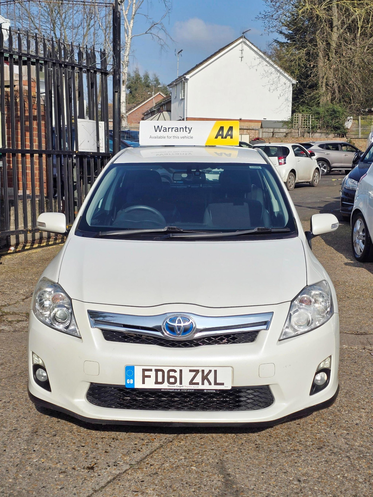 Used Toyota Auris 2012 for sale - 77808413: Photo 2