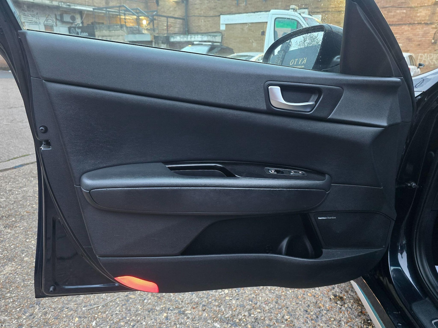 Used Kia Optima 2016 for sale - 76952372: Photo 12