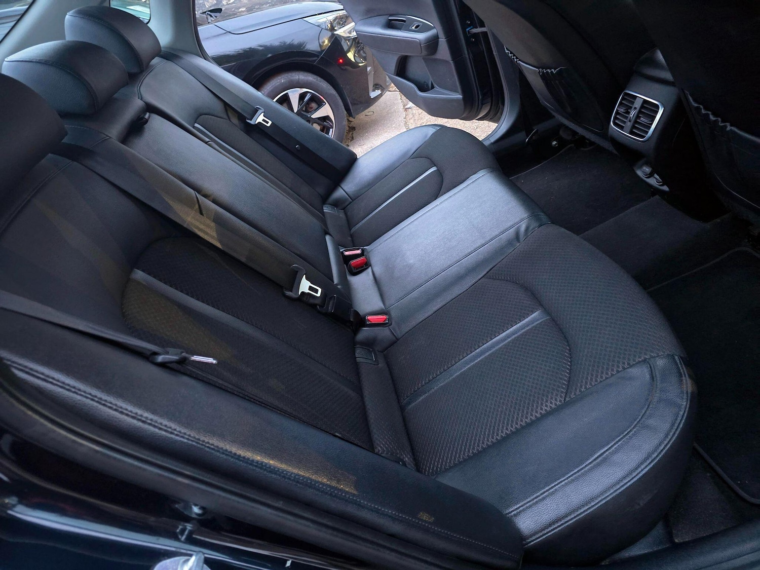 Used Kia Optima 2016 for sale - 76952372: Photo 29