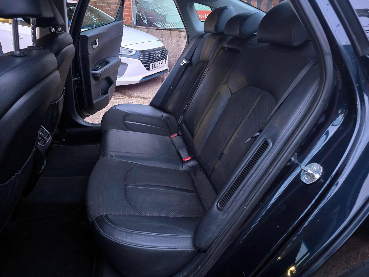 Used Kia Optima 2016 for sale - 76952372: Photo 30