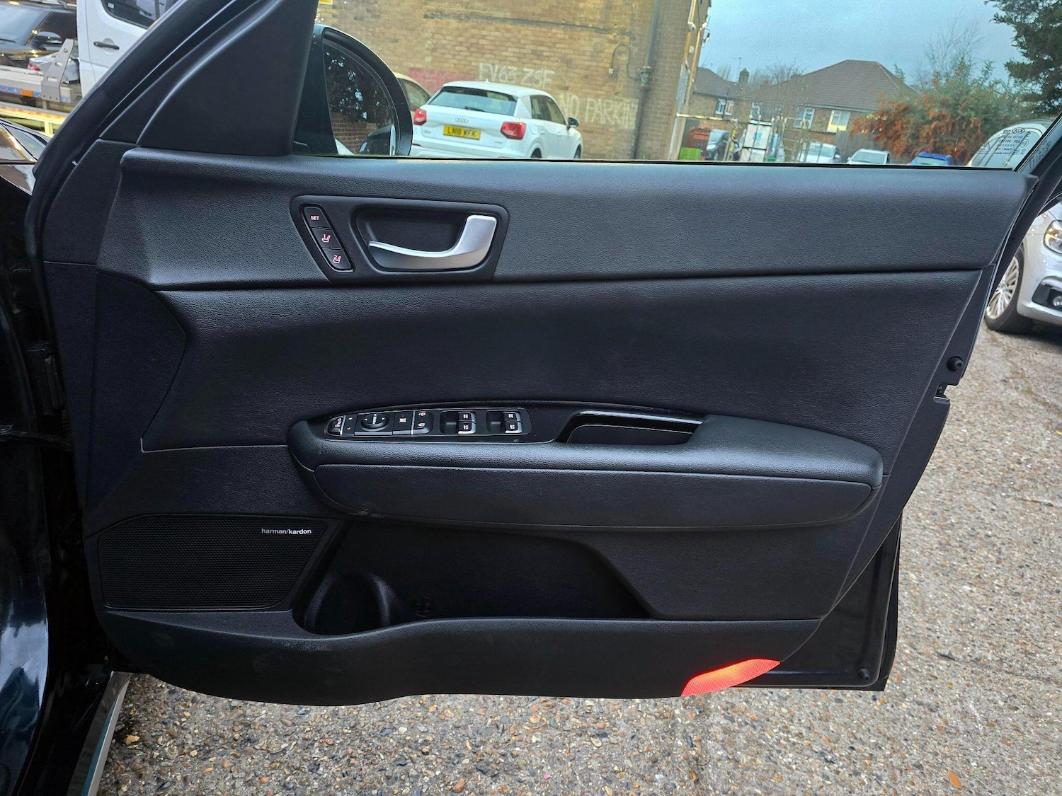 Used Kia Optima 2016 for sale - 76952372: Photo 9