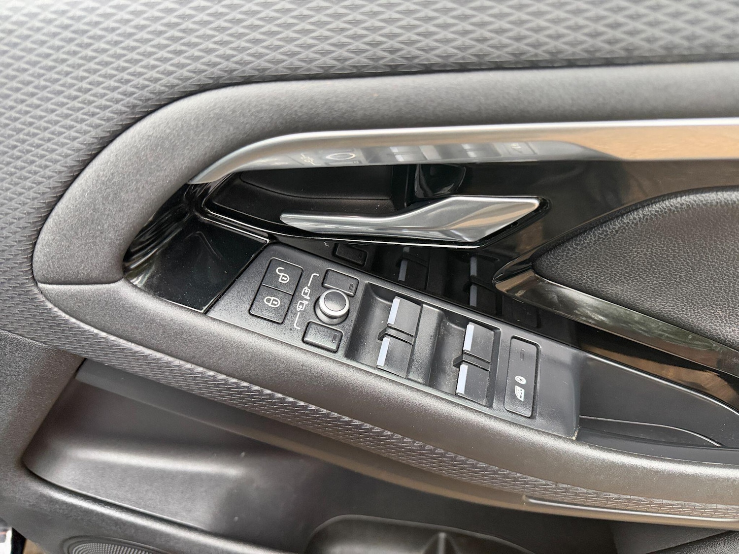 Used Land Rover Range Rover Evoque 2019 for sale - 76753311: Photo 10