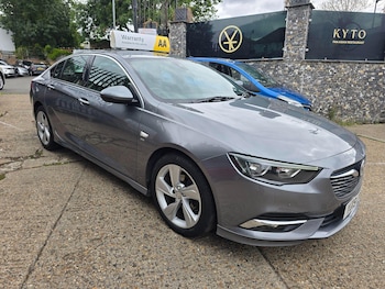 Used Vauxhall Insignia 2019 for sale - 76026203: Photo