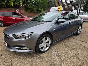 Used Vauxhall Insignia 2019 for sale - 76026203: Photo
