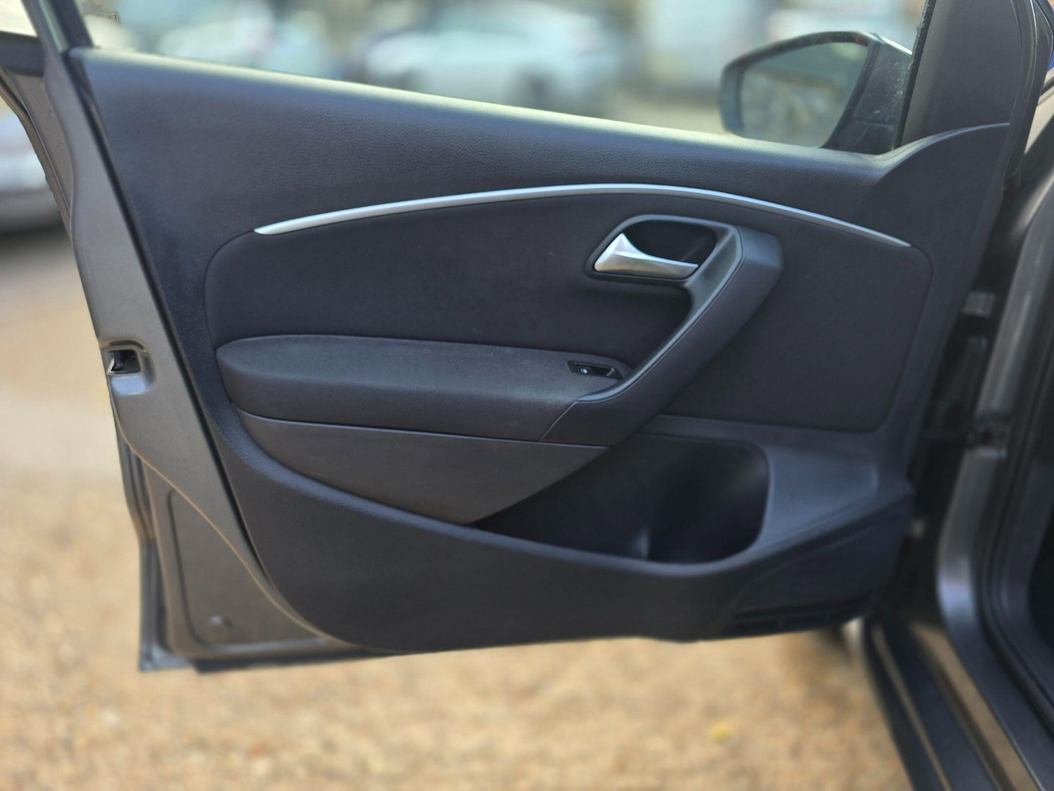 Used Volkswagen Polo 2016 for sale - 76473549: Photo 12