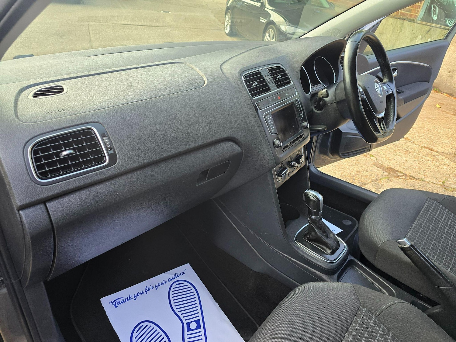 Used Volkswagen Polo 2016 for sale - 76473549: Photo 17