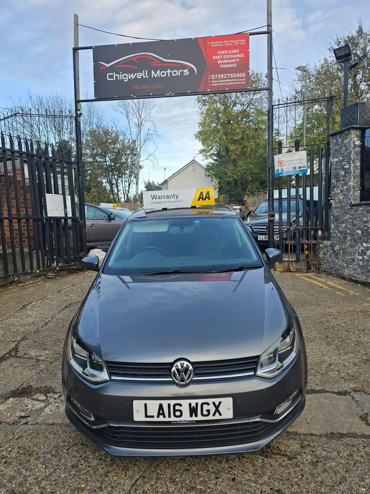 Used Volkswagen Polo 2016 for sale - 76473549: Photo 2