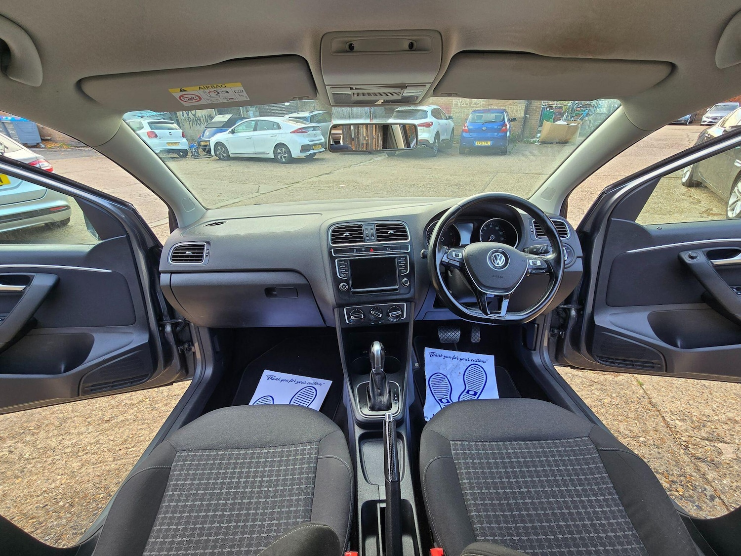 Used Volkswagen Polo 2016 for sale - 76473549: Photo 21