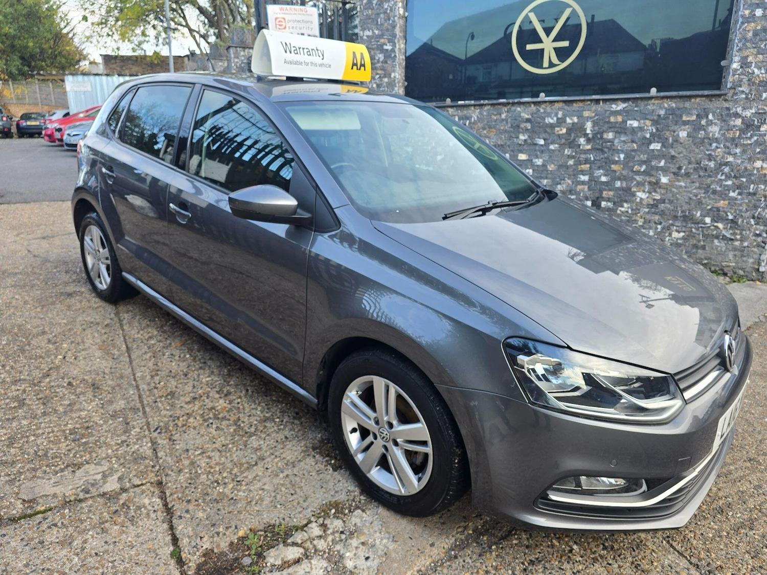 Used Volkswagen Polo 2016 for sale - 76473549: Photo 3