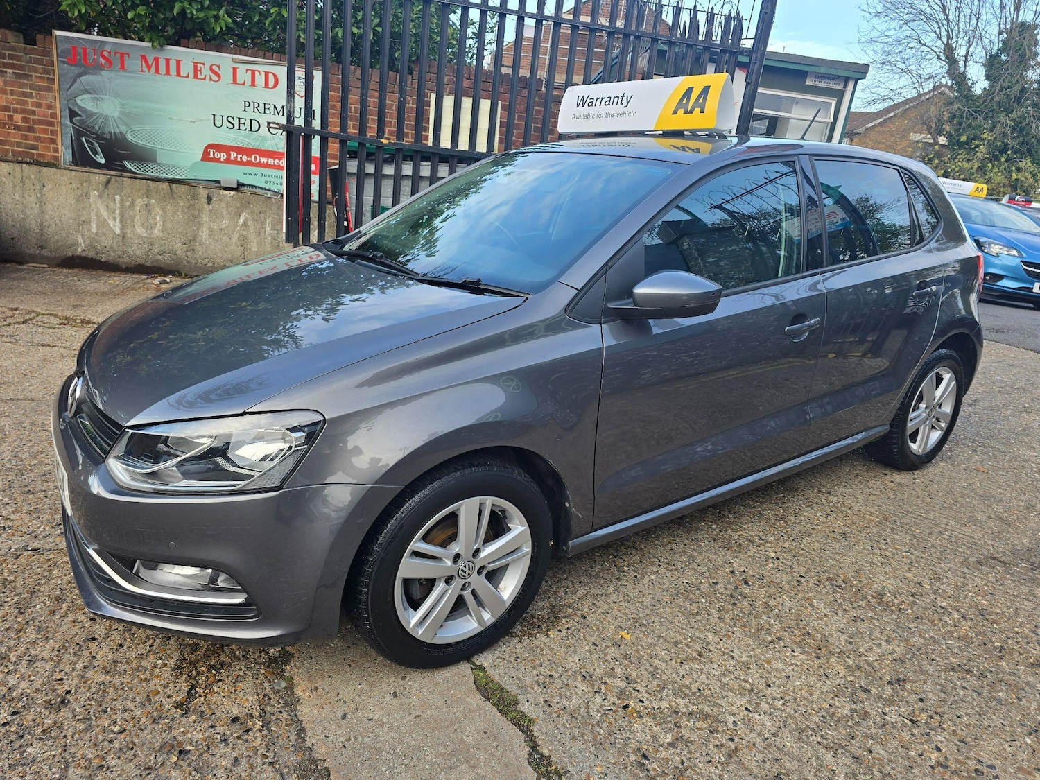 Used Volkswagen Polo 2016 for sale - 76473549: Photo 4