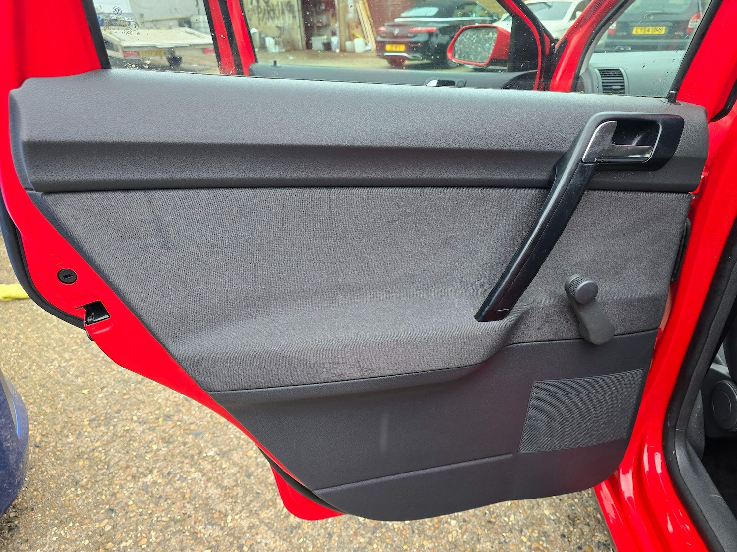 Used Volkswagen Polo 2006 for sale - 77853256: Photo 11