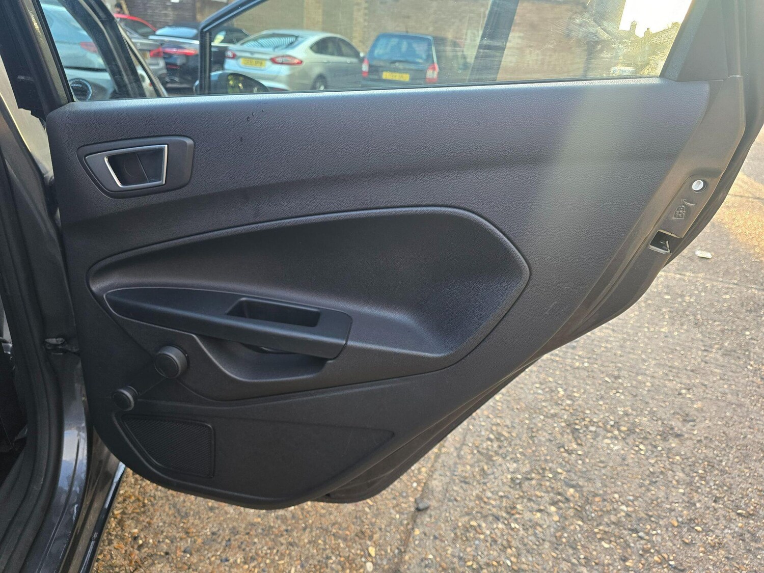 Used Ford Fiesta 2015 for sale - 77838910: Photo 11