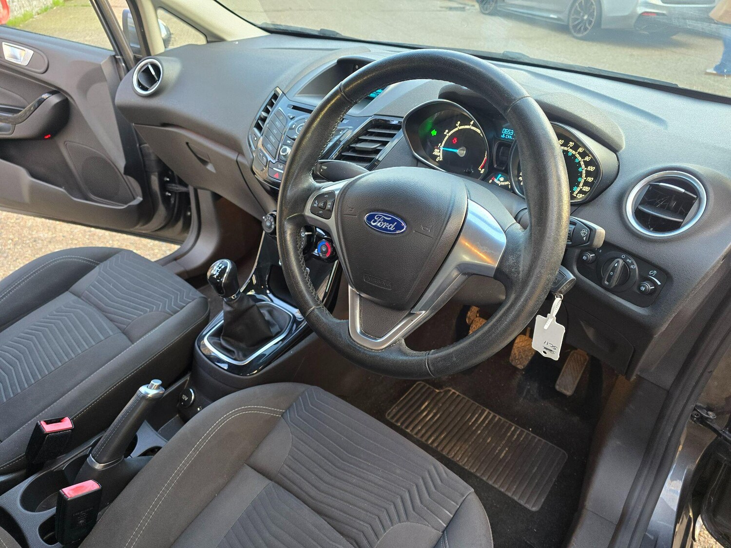 Used Ford Fiesta 2015 for sale - 77838910: Photo 19
