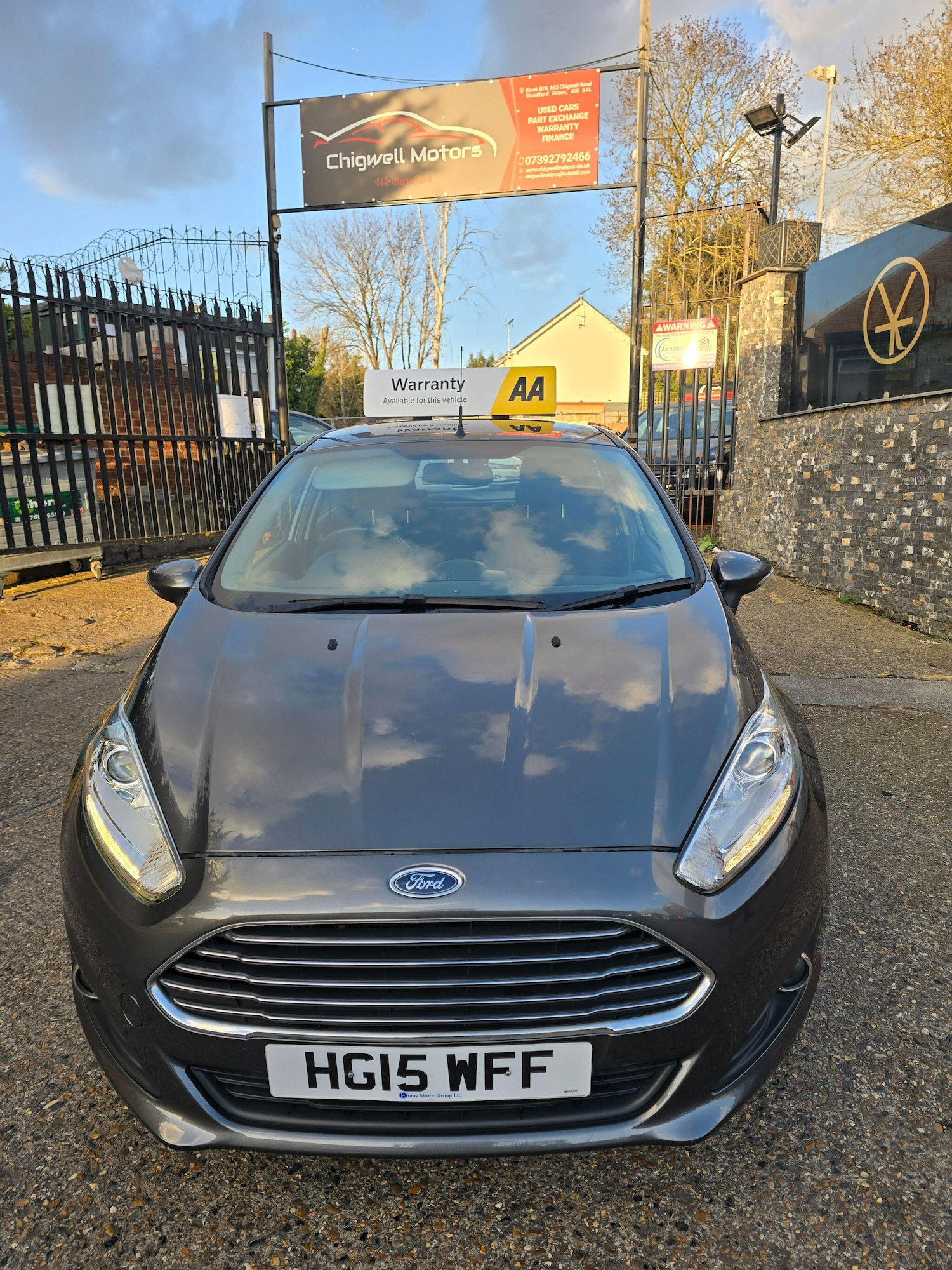 Used Ford Fiesta 2015 for sale - 77838910: Photo 2