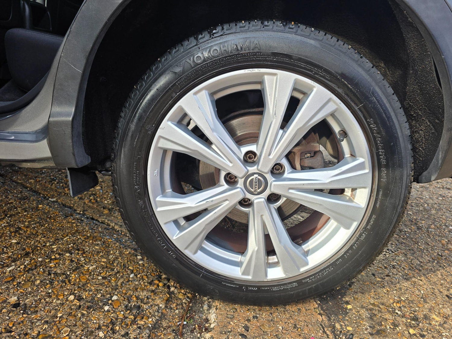 Used Nissan Qashqai 2017 for sale - 76839449: Photo 28