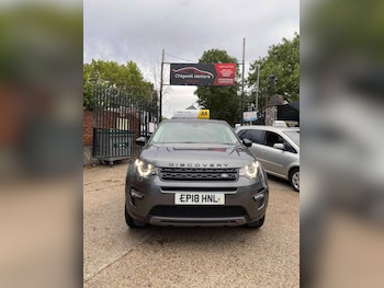 Land Rover - Discovery Sport