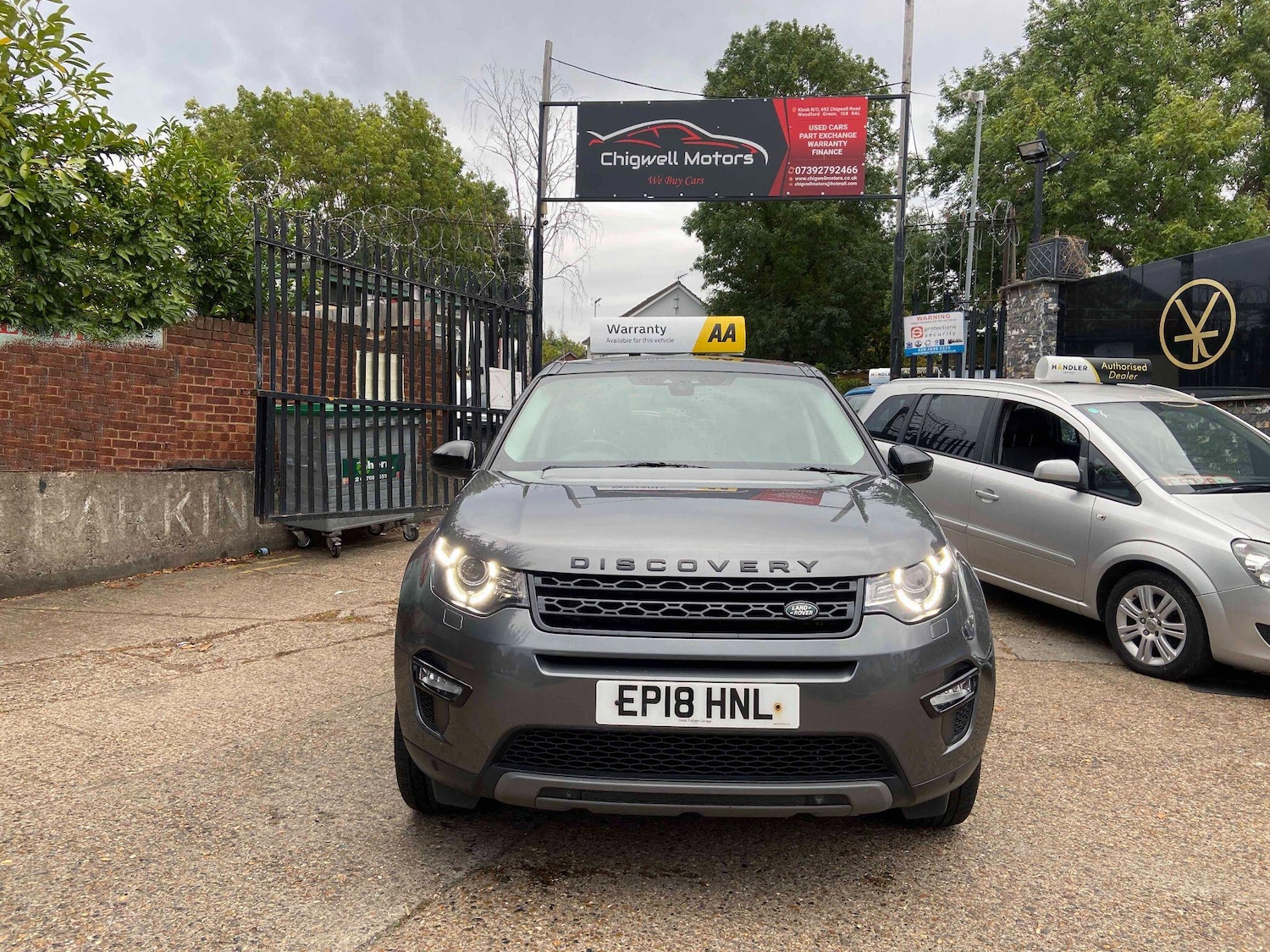 Used Land Rover Discovery Sport 2018 for sale - 76175667: Photo 2
