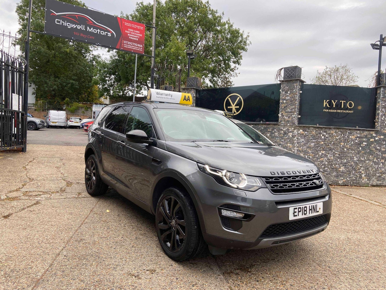 Used Land Rover Discovery Sport 2018 for sale - 76175667: Photo 3