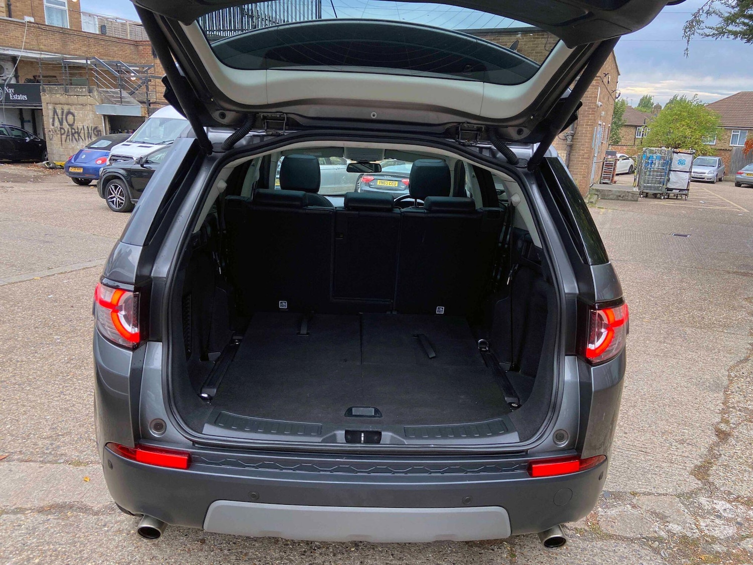 Used Land Rover Discovery Sport 2018 for sale - 76175667: Photo 34