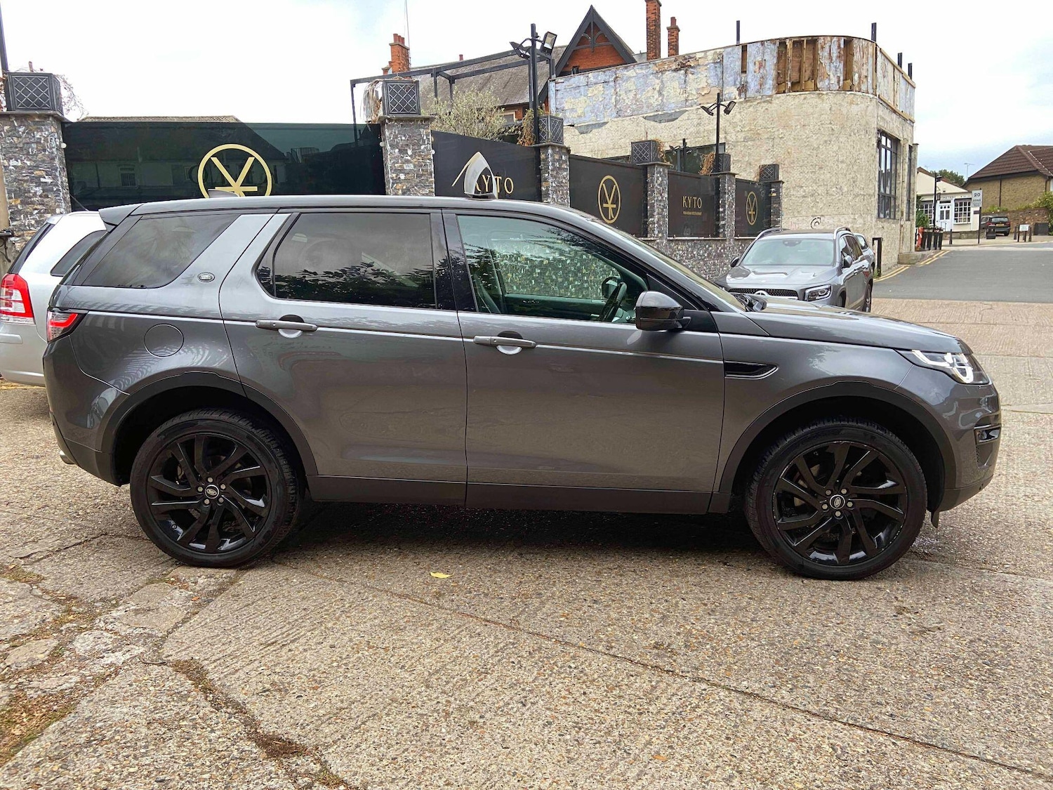 Used Land Rover Discovery Sport 2018 for sale - 76175667: Photo 5