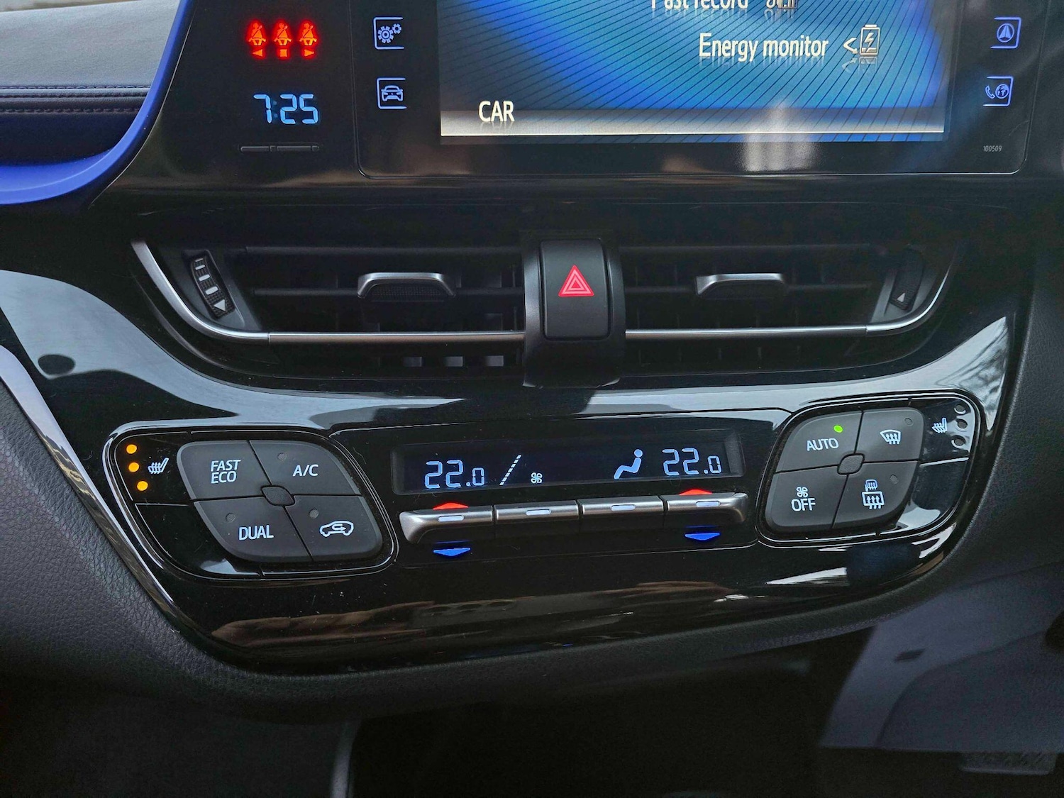 Used Toyota C-HR 2017 for sale - 77120891: Photo 21