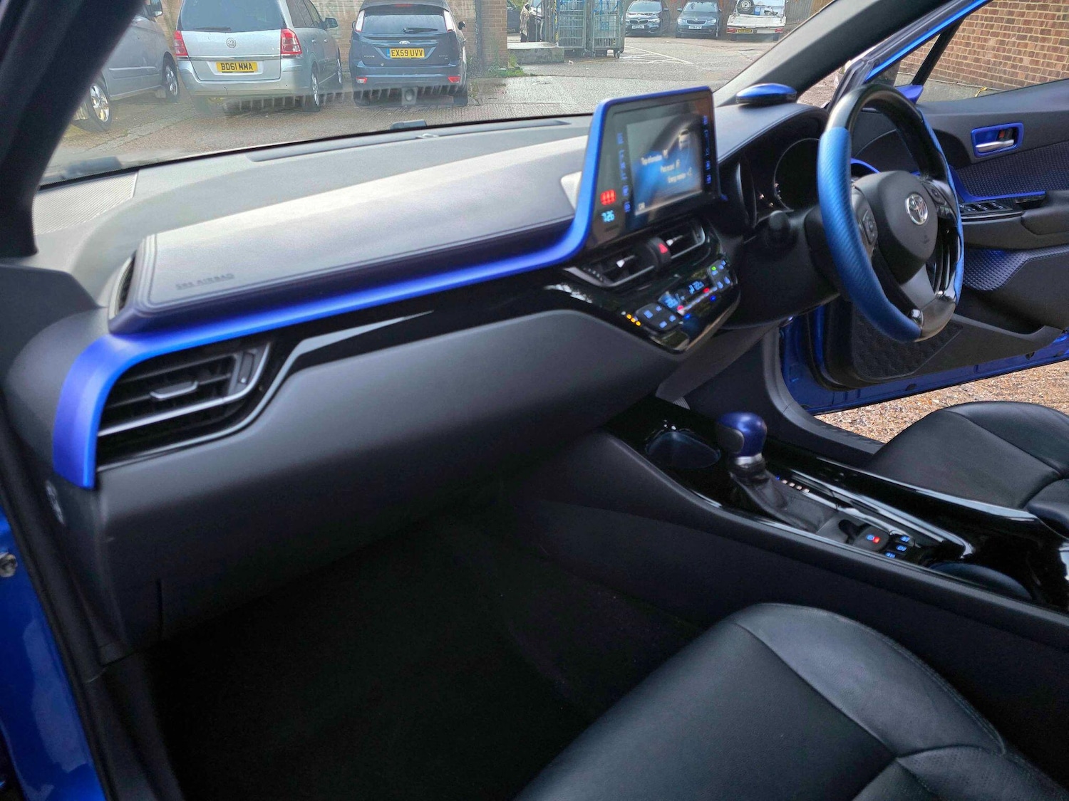 Used Toyota C-HR 2017 for sale - 77120891: Photo 23