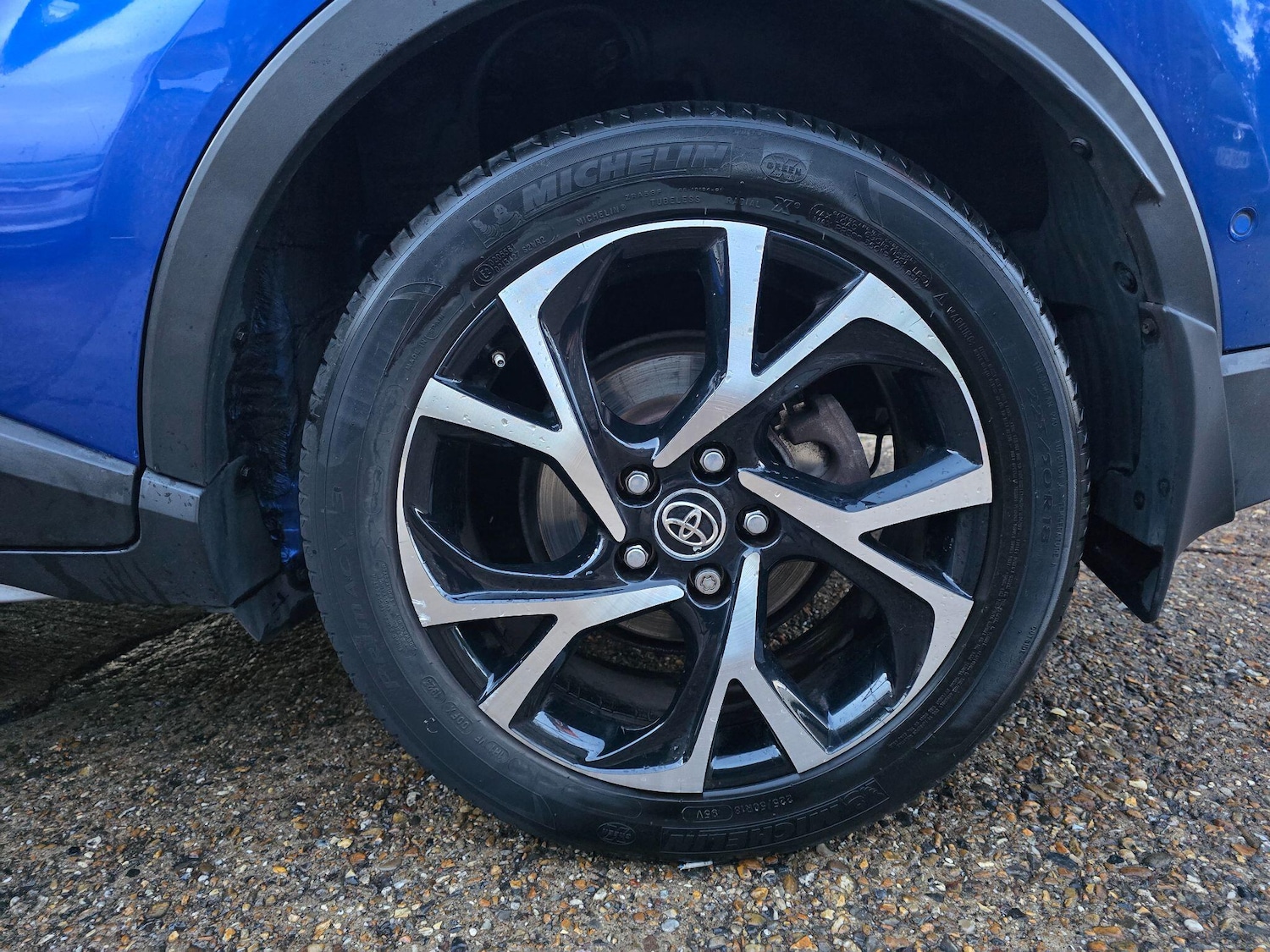 Used Toyota C-HR 2017 for sale - 77120891: Photo 38