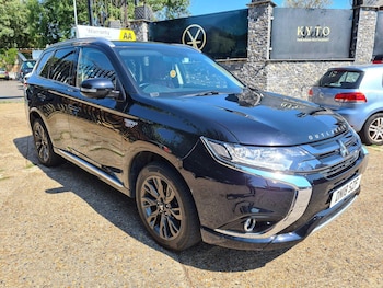 Used Mitsubishi Outlander 2018 for sale - 79387910: Photo