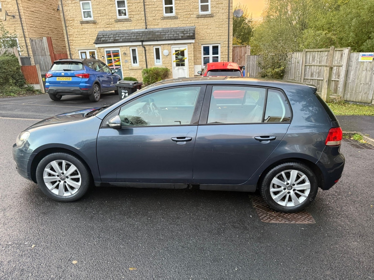 Used Volkswagen Golf 2011 for sale - 76446090: Photo 4